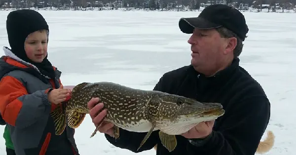 kid fishing